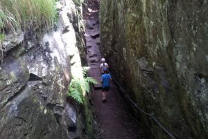 Mysteriöse Schlucht am Berg Kodok