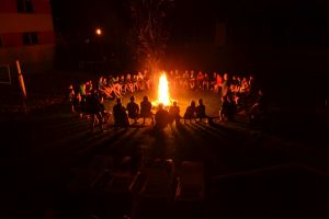 Lagerfeuer bei der Jugendpension Müllauerhof